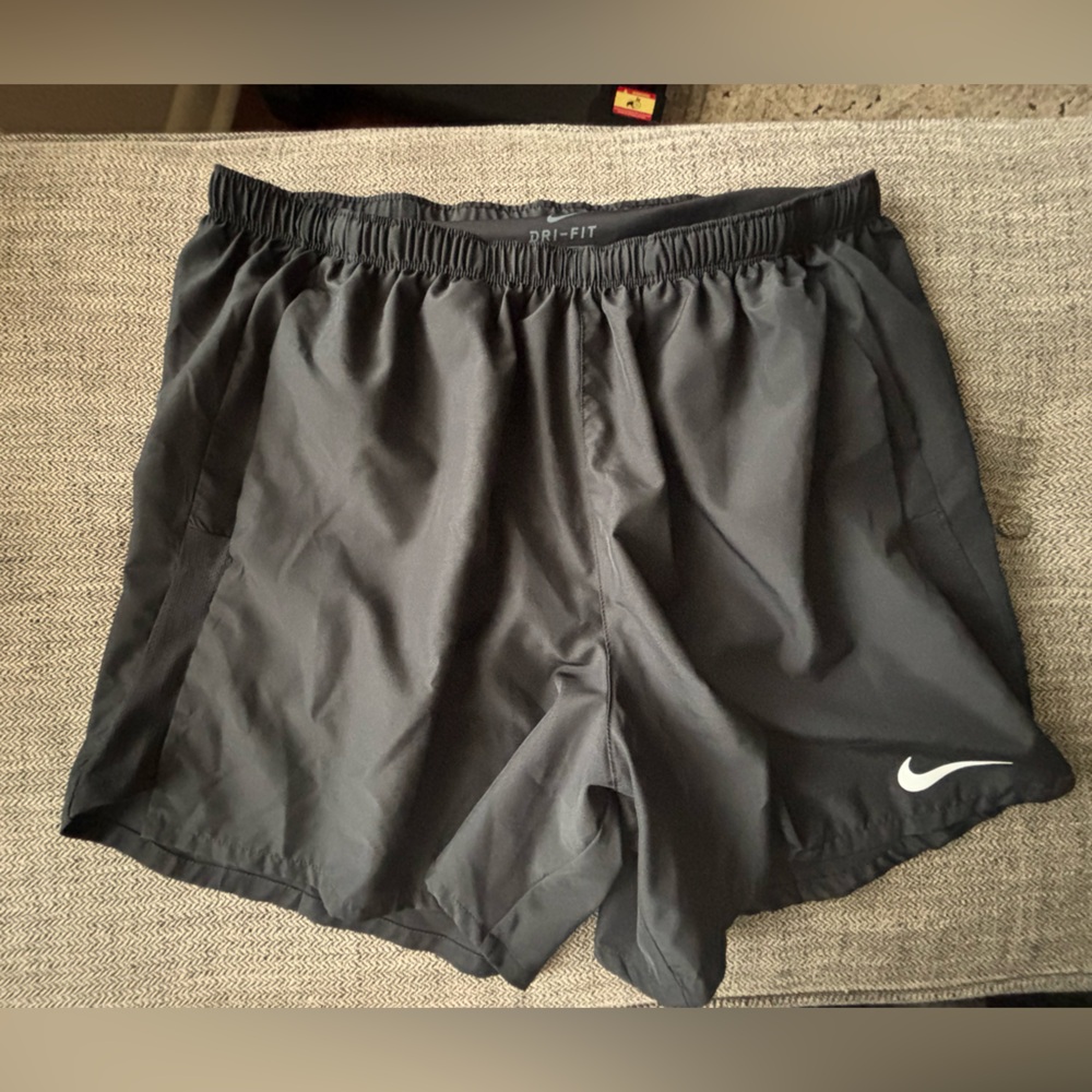 Nike women’s Dri-FIT Black athletic shorts XL
